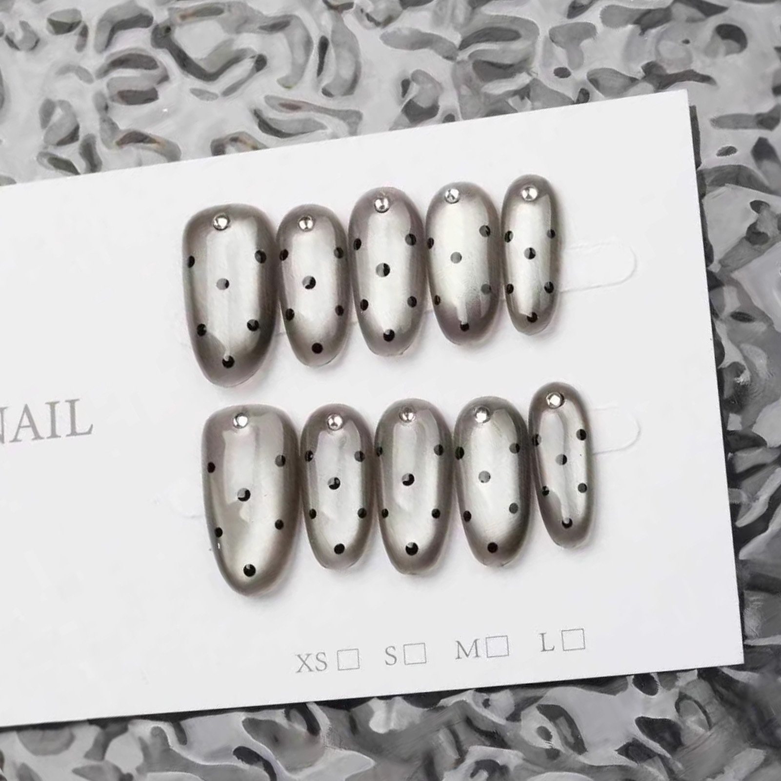 Decorating Tip Set - 10 faux ongles press-on faits à