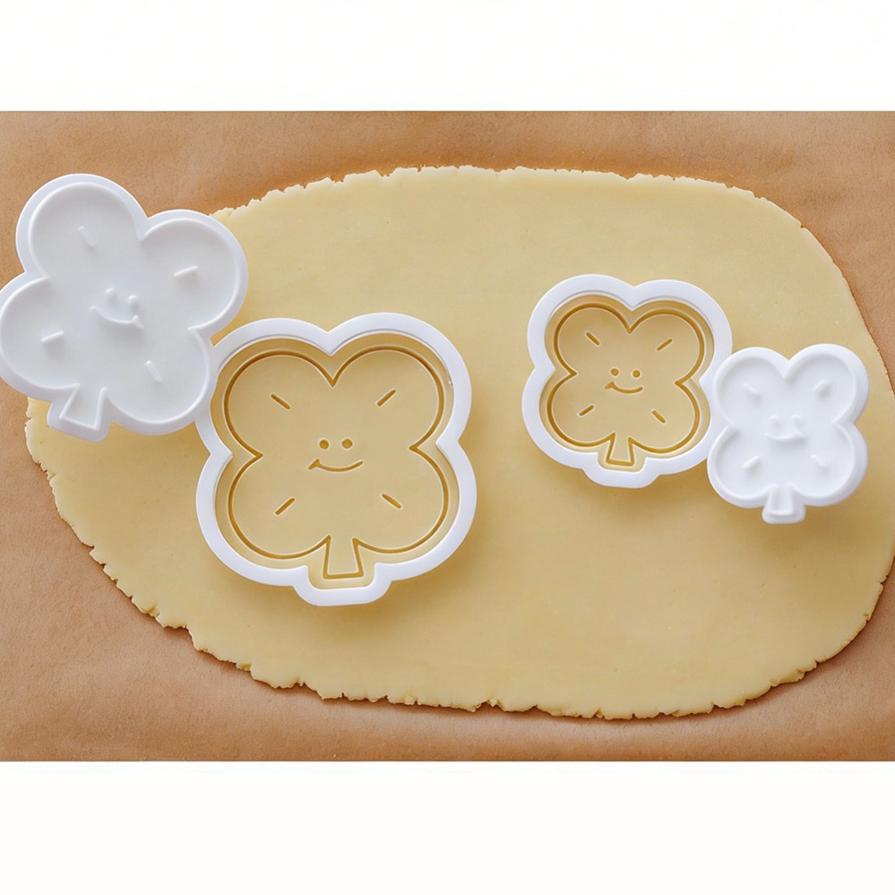 Emporte-pièces Trèfle à Quatre - Kitchen Baking Supplies avis et prix