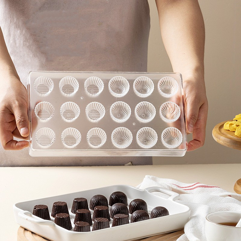 Moules à chocolat en plastique - Kitchen Baking Supplies avis et prix